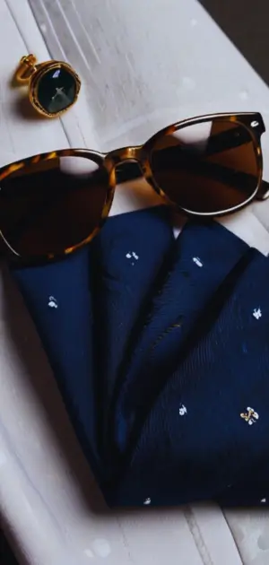 Floral silk tie and pocket square for men