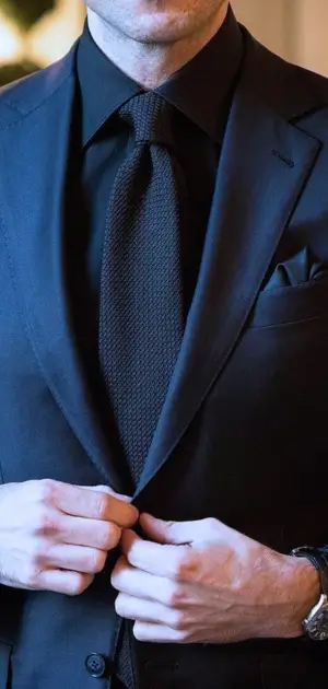 Cheap black ties for men Men'sCheap black ties for men Men's black tie with a black suit and shirt, perfect for formal styling.
