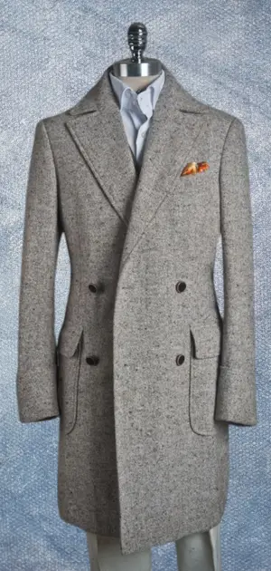 Men’s light grey vintage blazer featuring modern updates and timeless charm.