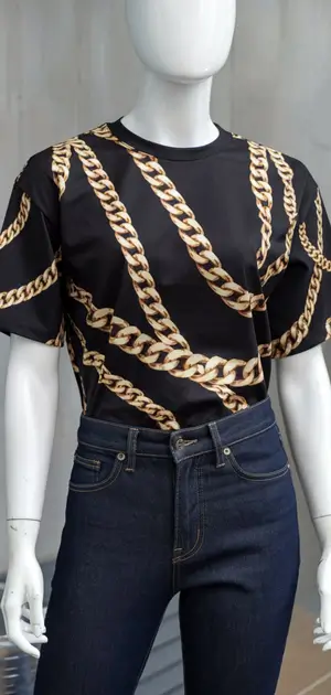 Black t-shirt with golden rope print